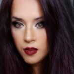 Make-up artist Aspa